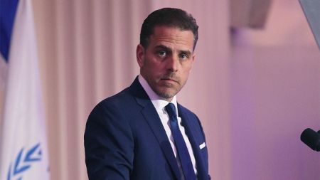 Hunter Biden and his uncle James Biden bought a hedge fund called Paradigm Global Advisors in 2006.